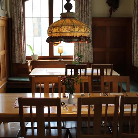 Guest house Zur Linde Rothenburg ob der Tauber